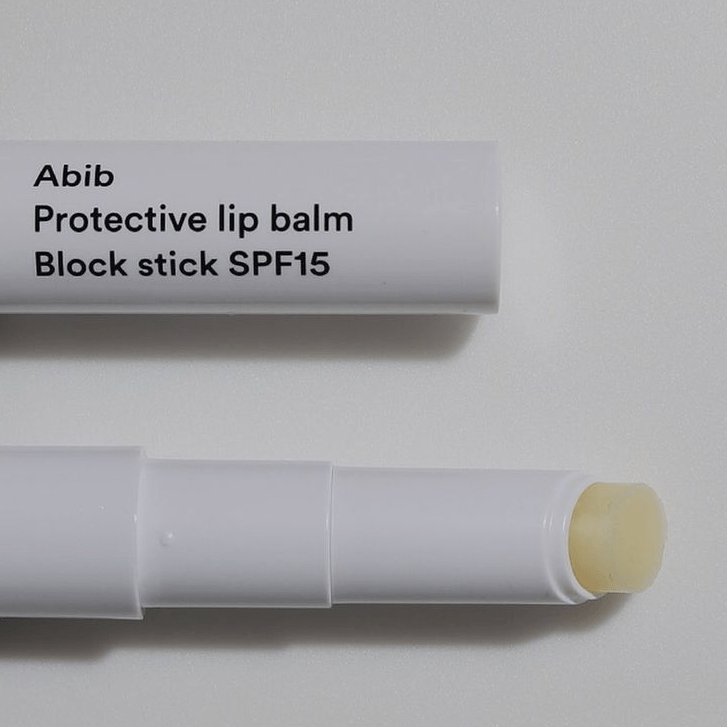 Защитный восстанавливающий бальзам губ Abib Protective Lip Balm Block Stick SPF15