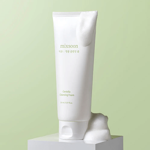 Заспокійлива пінка для вмивання з центеллою Mixsoon Centella Cleansing Foam