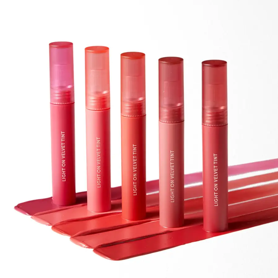 Легкий матовий тінт Nature Republic Light On Velvet Tint