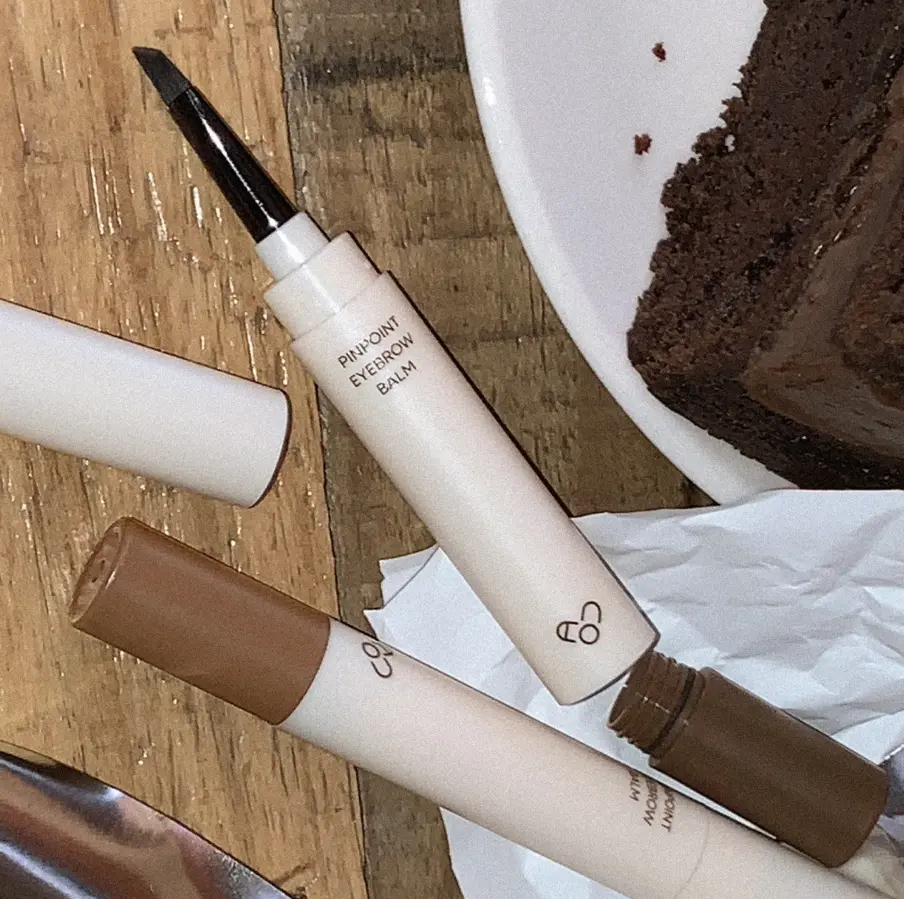 Бальзам для брів AOU Pinpoint Eyebrow Balm