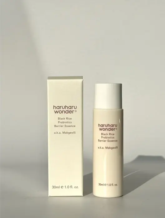 Міні версія есенції з рисом і пробіотиками Haruharu Wonder Black Rice Probiotics Barrier Essence 30 мл